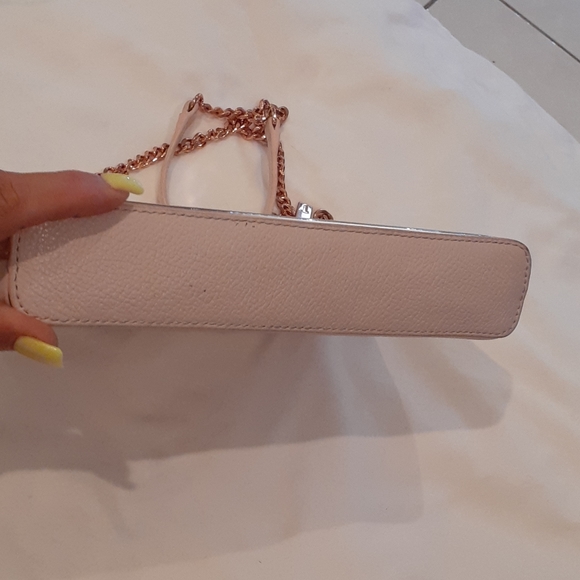 Ted Baker metallic leather crossbody bag. - Picture 6 of 8